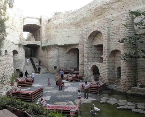 Kariz-Underground-City-Iran-Kish