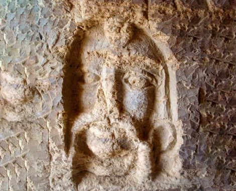 Khorbas-caves-Qeshm-Iran-Zhinotours