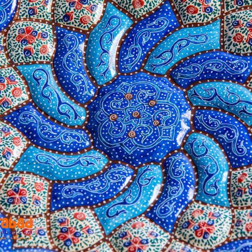 Mina-Art-Isfahan-Iran-tour-Zhinopars