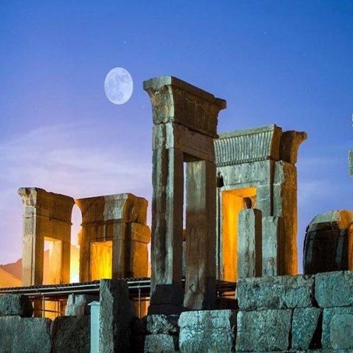 Persepolis-Shiraz-Iran-ZhinoPars-Iran-Tour