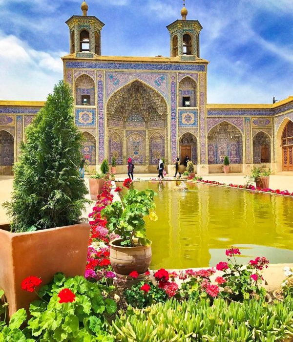 Shiraz-Iran-nasir-ol-molk-mosque-Zhinopars